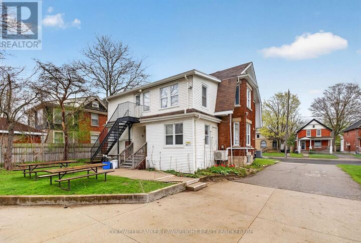 Property Photo: 193 Wharncliffe Road South ON N6J 2K8