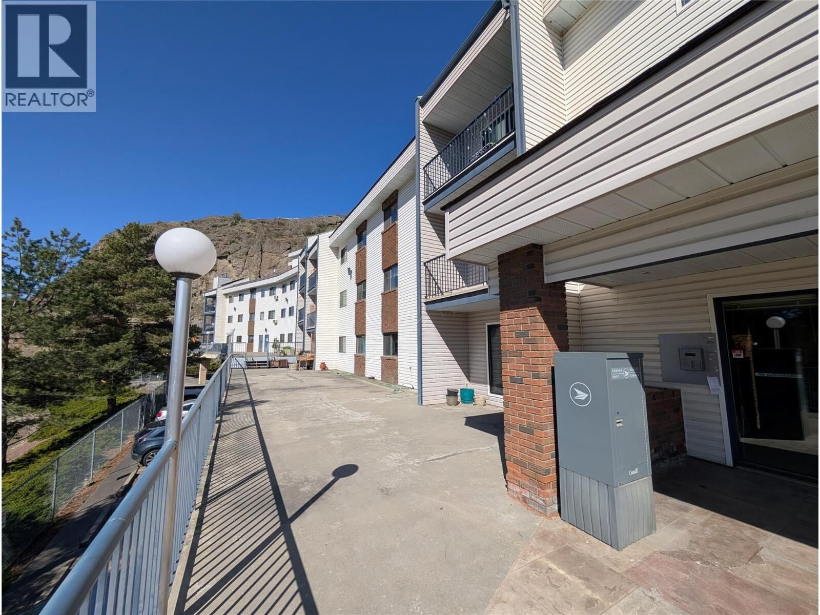 Property Photo: 3901 32 Avenue 414 BC V1T 8M3