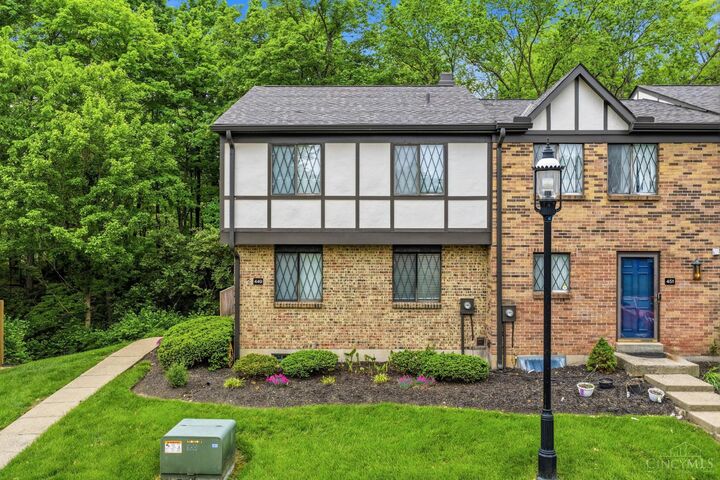 Property Photo: 449 Dartmouth Circle OH 45244
