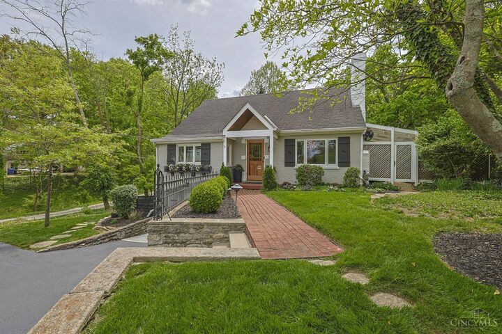 Property Photo:  7767 Shawnee Run Road  OH 45243 