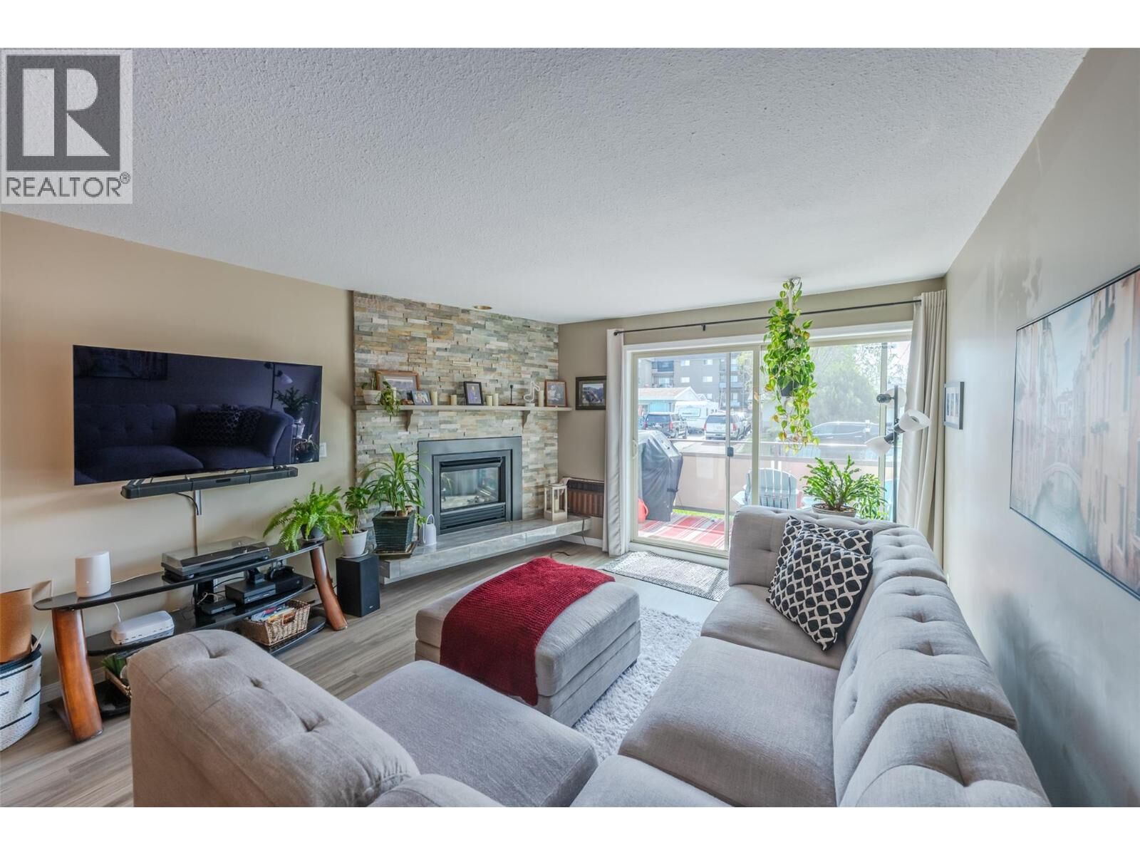 Property Photo: 335 Churchill Avenue 103 BC V2A 1C9