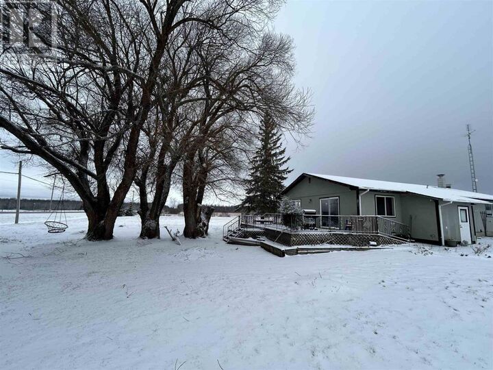 Photo de la propriété:  851-855 Hwy 11  ON P0W 1K0 
