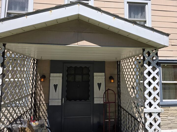 Property Photo:  47 Strawberry Ridge Road  PA 17821 