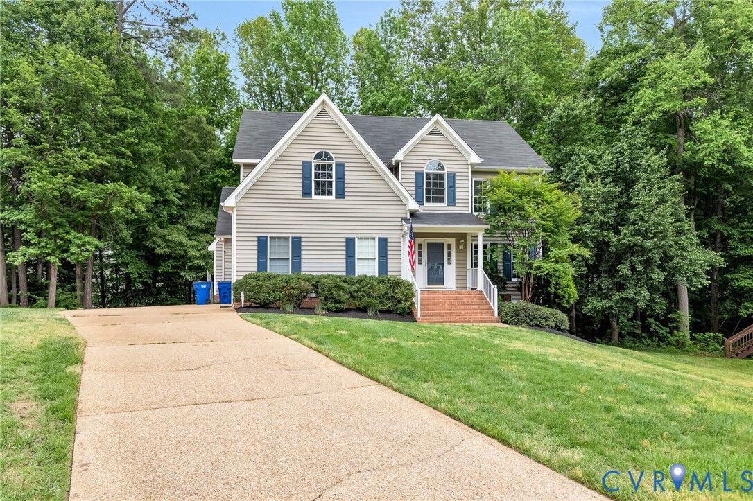 Property Photo:  9262 Smallwood Court  VA 23116 
