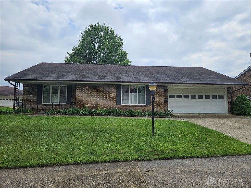 Property Photo:  1141 W Brixton Drive  OH 45503 