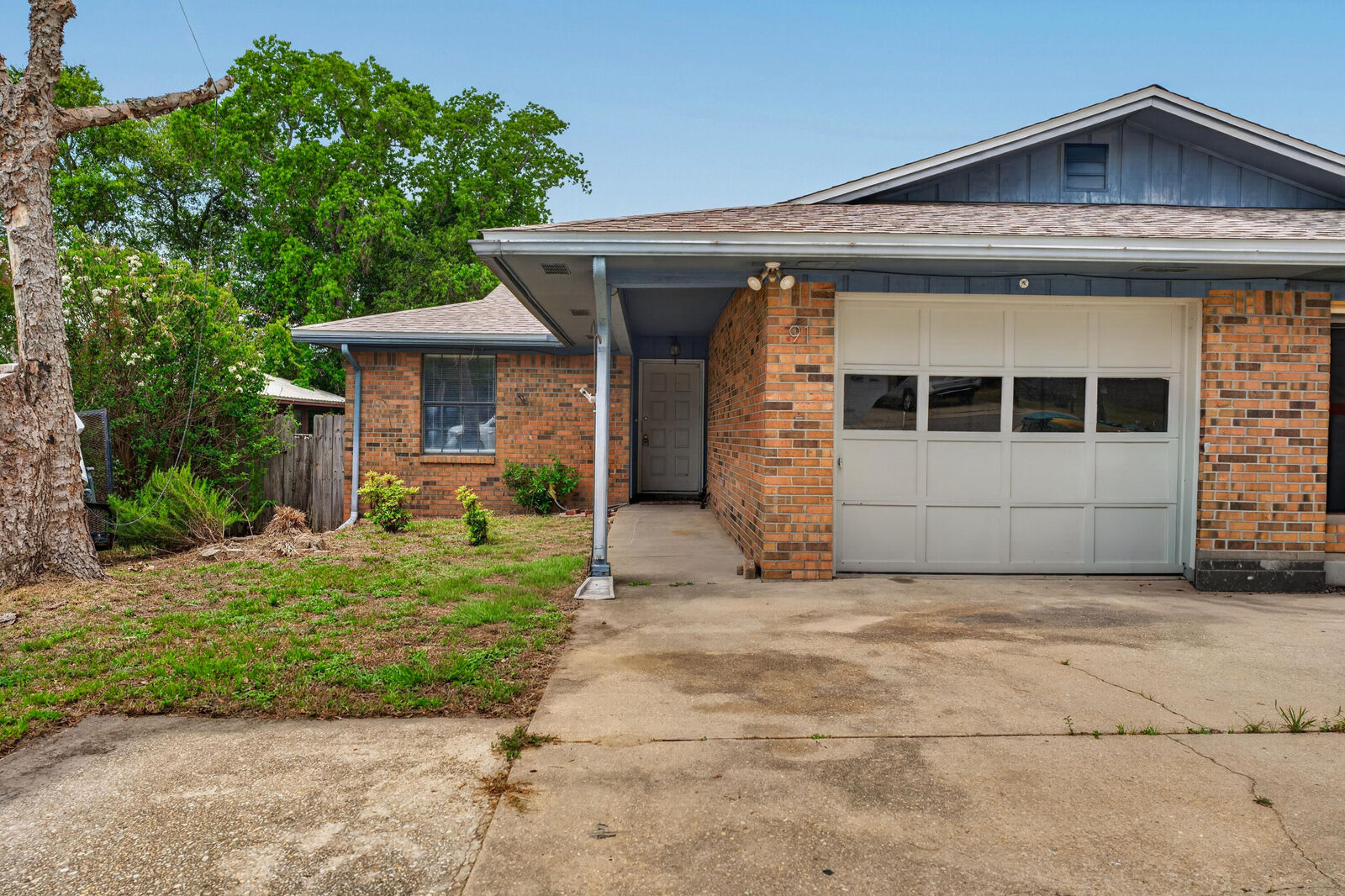 Property Photo:  91 Catamaran Lane  FL 32579 
