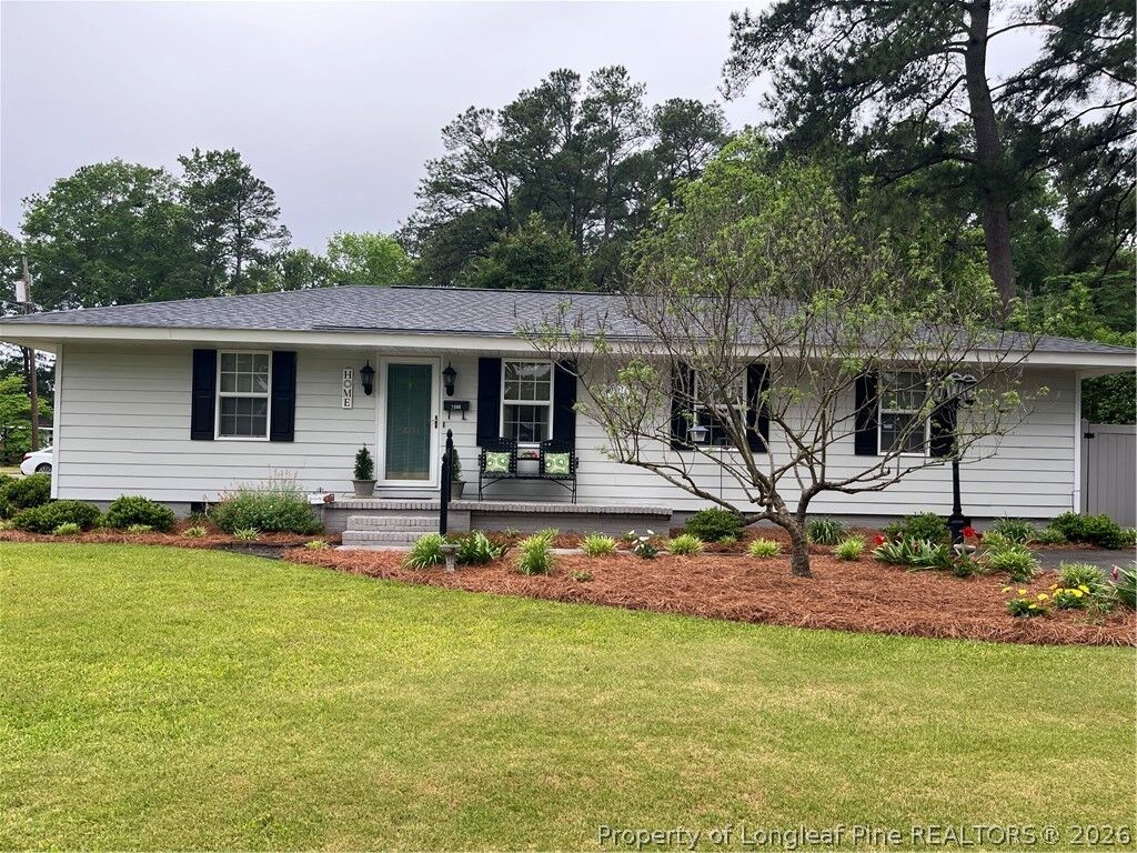 Property Photo:  2401 Riverwood Avenue  NC 28358 