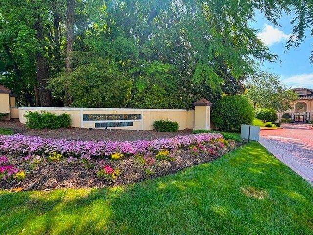 Property Photo:  3777 Peachtree Road NE 1105  GA 30319 