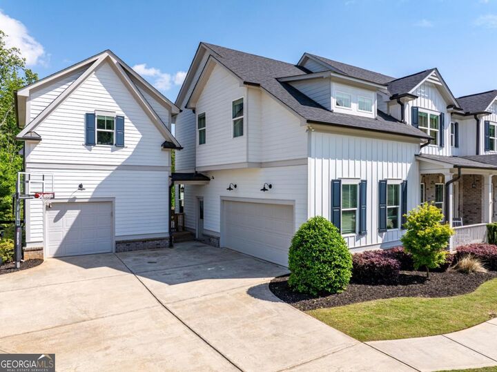 Property Photo: 6310 Philmore Drive GA 30040