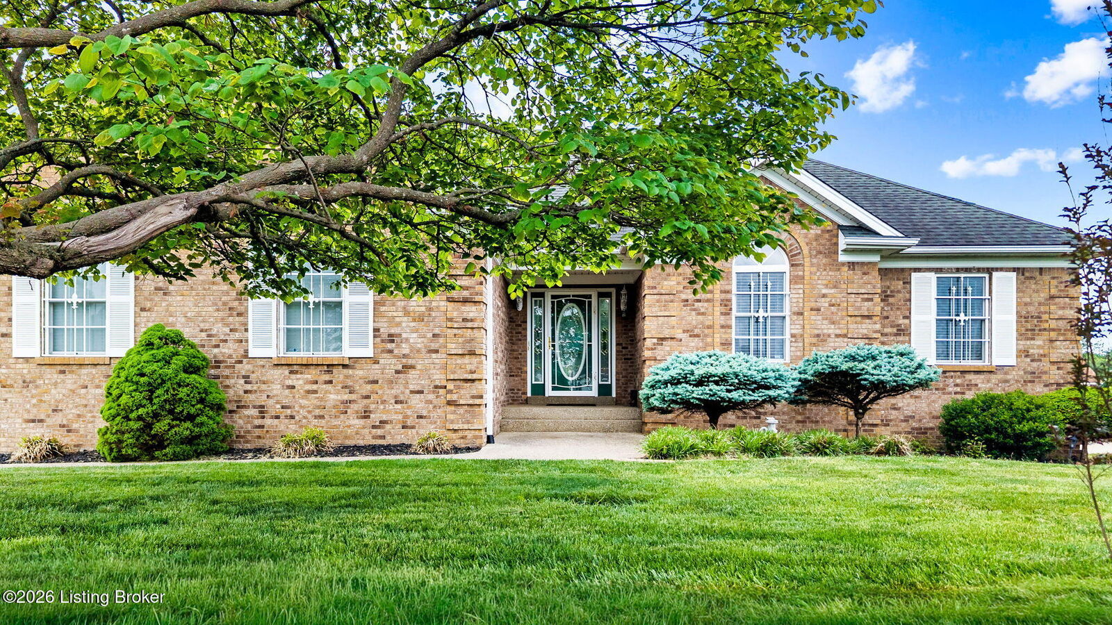 Property Photo: 176 Mill Trace Ct KY 40165