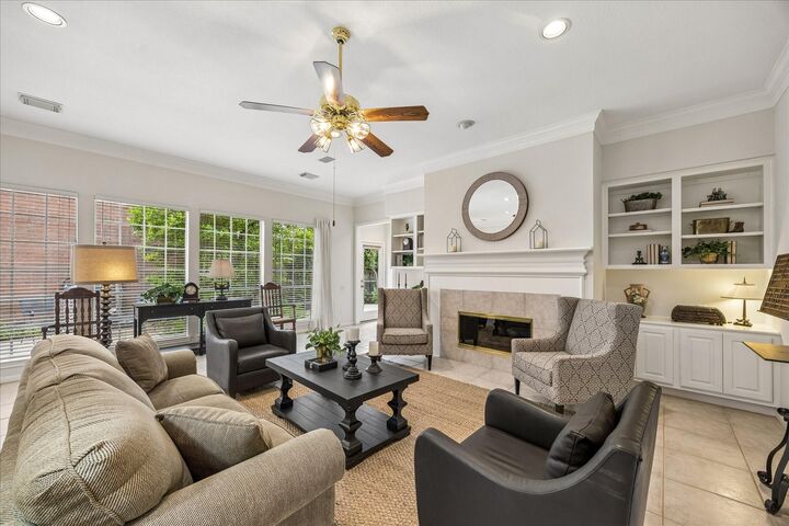 Property Photo:  13814 Aspen Cove Drive  TX 77077 