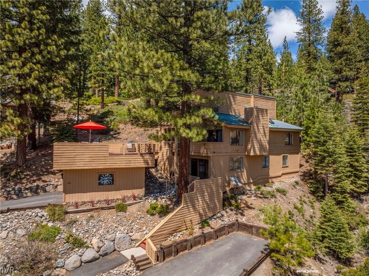 Property Photo:  594 Tyner Way Way  NV 89451 