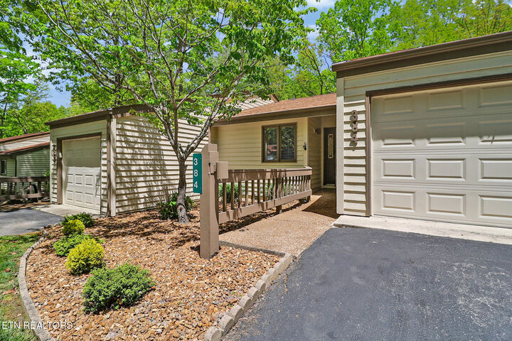 Property Photo:  384 Lake Catherine Court  TN 38558 