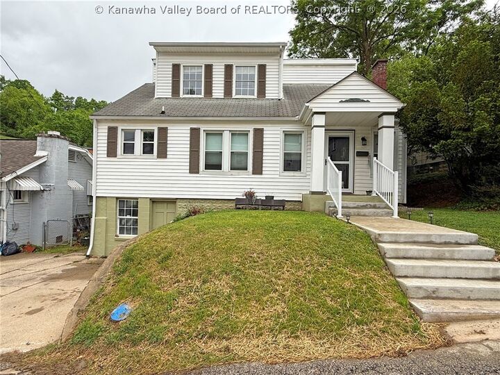 Property Photo:  1005 Tinder Avenue  WV 25302 