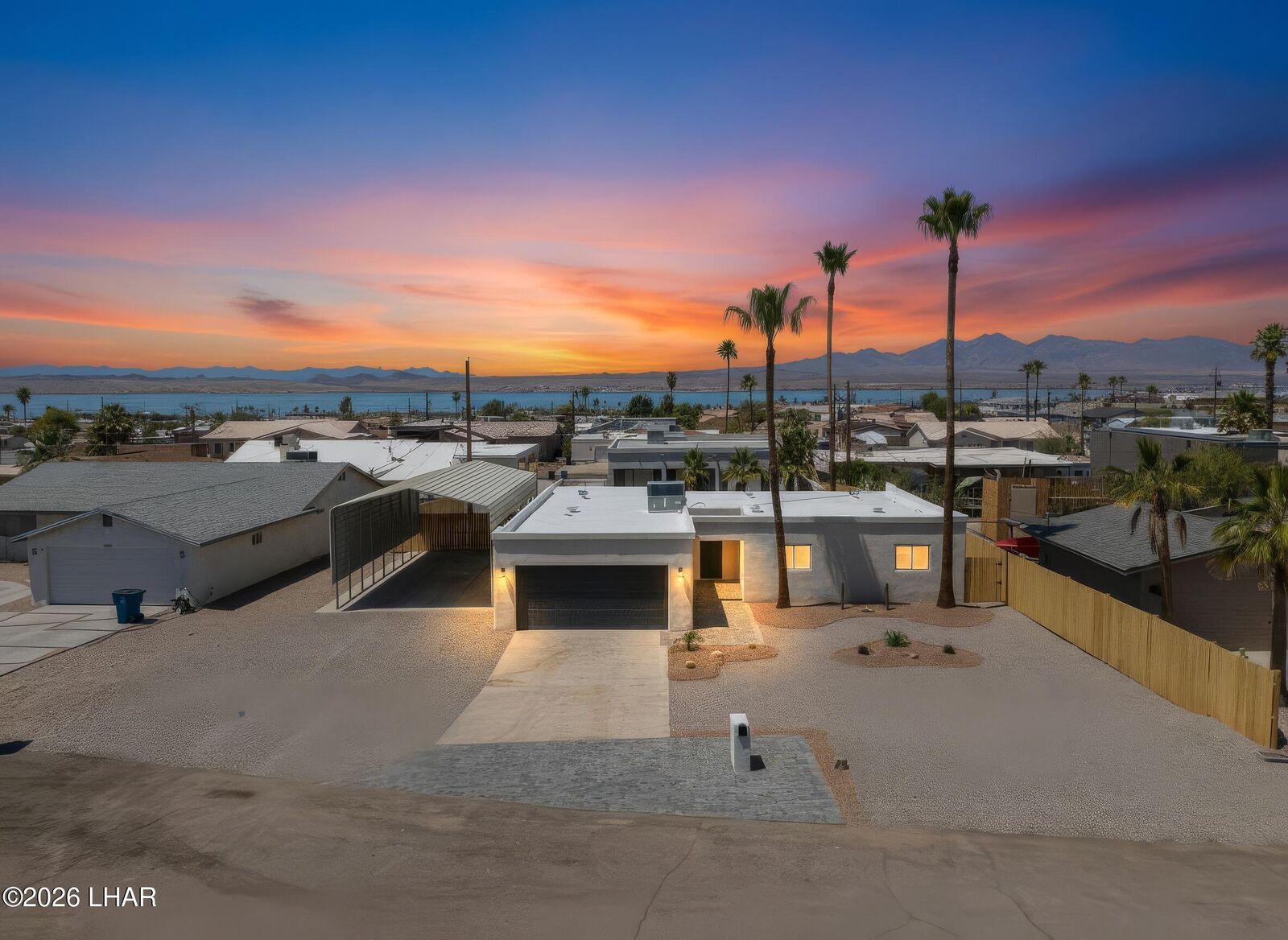 Property Photo: 213 Jade Ln AZ 86403