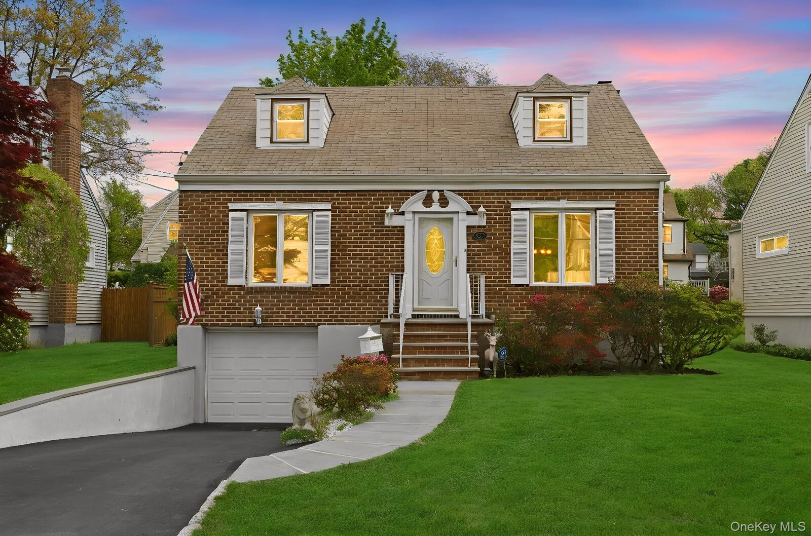 Property Photo:  95 Smith Avenue  NY 10605 