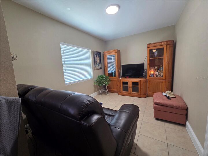 Property Photo:  3804 Janie Court  FL 32822 