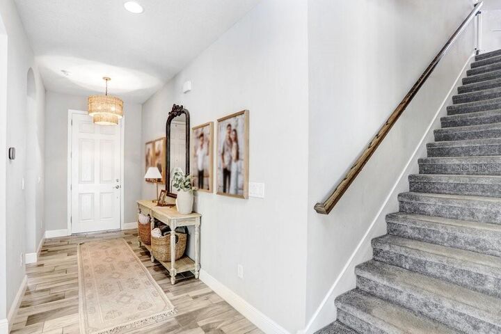 Property Photo:  11239 Fish Eagle Drive  FL 33569 