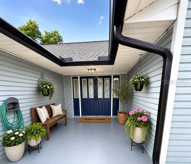 Property Photo:  40145 W 7th Avenue  FL 32784 