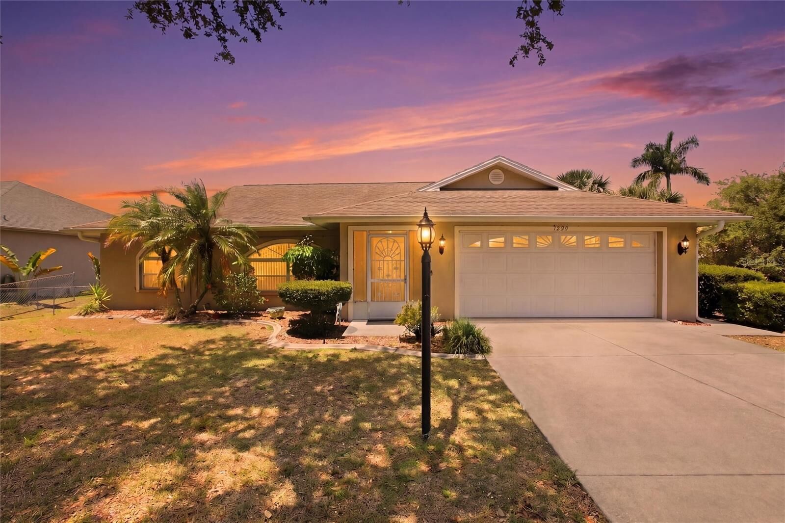Property Photo: 1299 Tripoli Street FL 34286