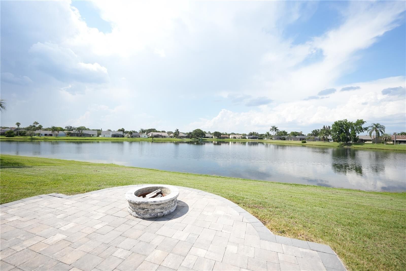 Property Photo:  14712 Eagles Crossing Drive  FL 32837 