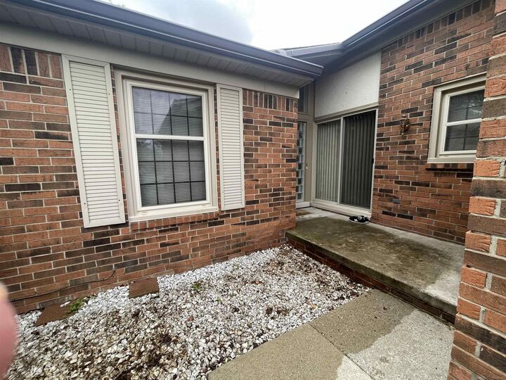 Property Photo:  49230 Chestnut Hill Court  MI 48315 