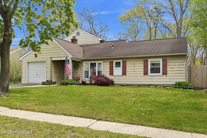 Property Photo:  5 Chestnut Way Circle  NJ 08005 