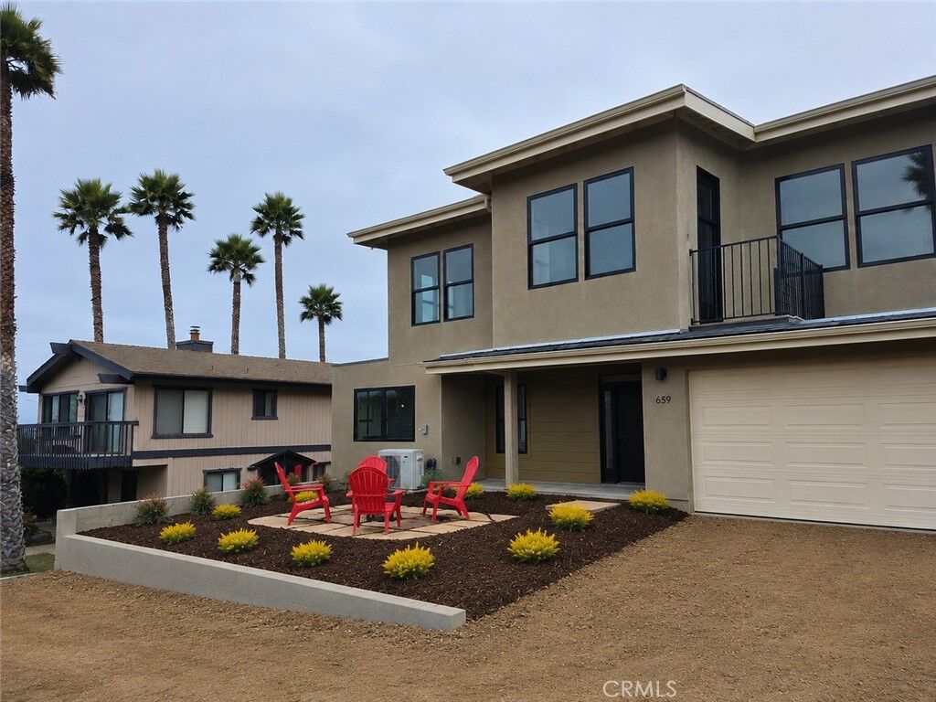 Property Photo:  457 Piney Way  CA 93442 
