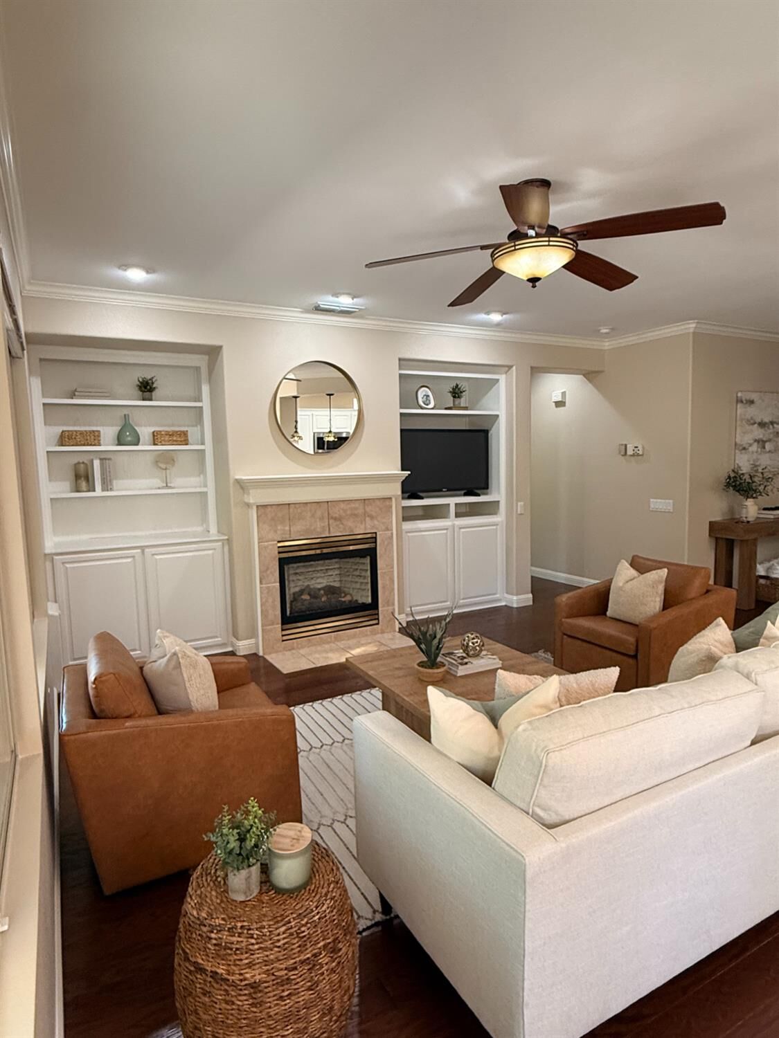 Property Photo:  114 Ivy Arbor Ct.  CA 95648 