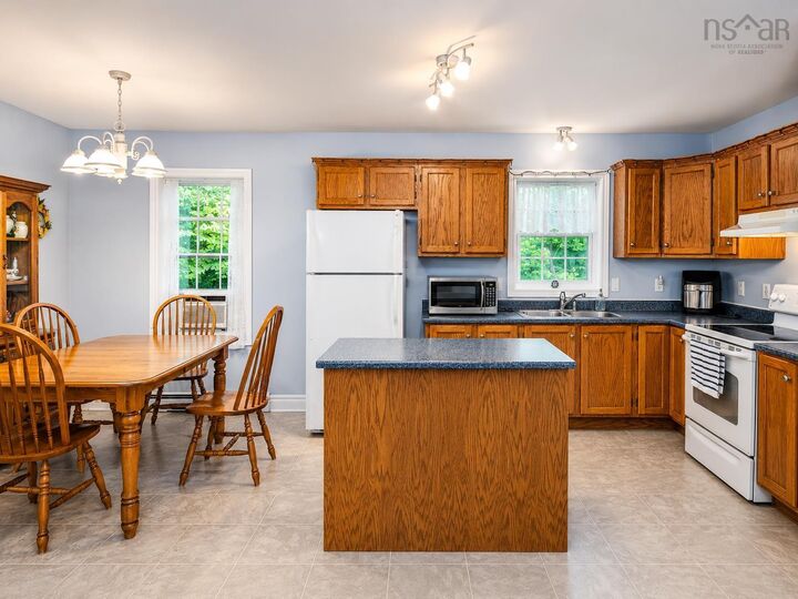 Property Photo:  14 Lawrence Street  NS B0T 1K0 