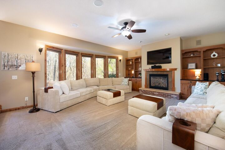 Property Photo: 204 Woodhill Court MN 56001