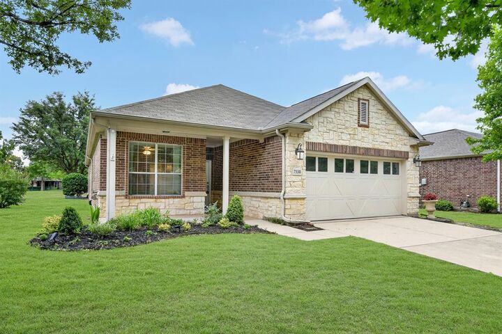 Property Photo:  7538 Black Rock Cove  TX 75036 