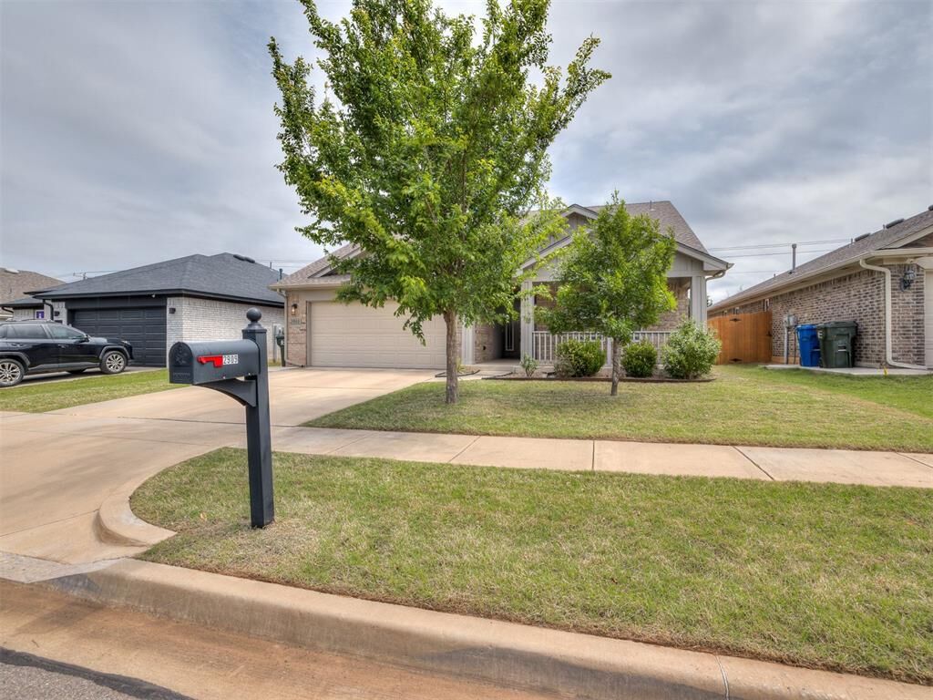 Property Photo:  2909 Blue Fish Road  OK 73069 
