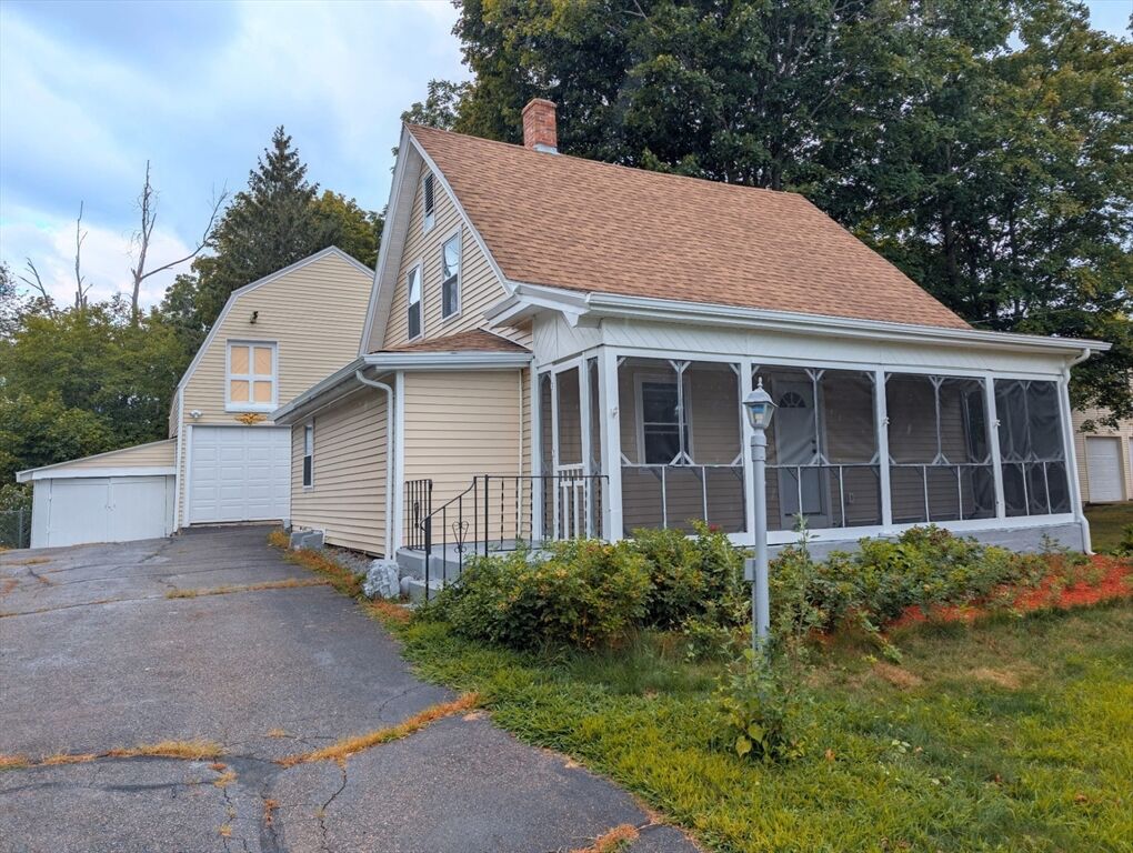 Property Photo:  56 N.broadway  MA 01832 