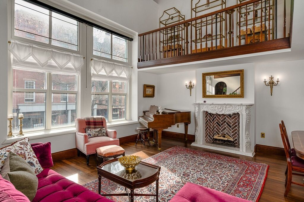 Property Photo:  30 Pleasant Street 5  MA 01060 