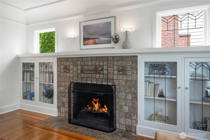 Property Photo:  614 NW 74th Street  WA 98117 