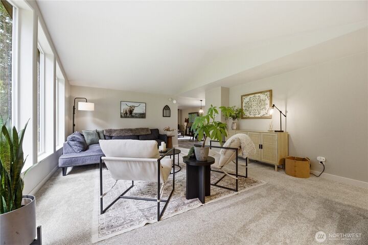Property Photo:  24720 SE  380th Street  WA 98022 