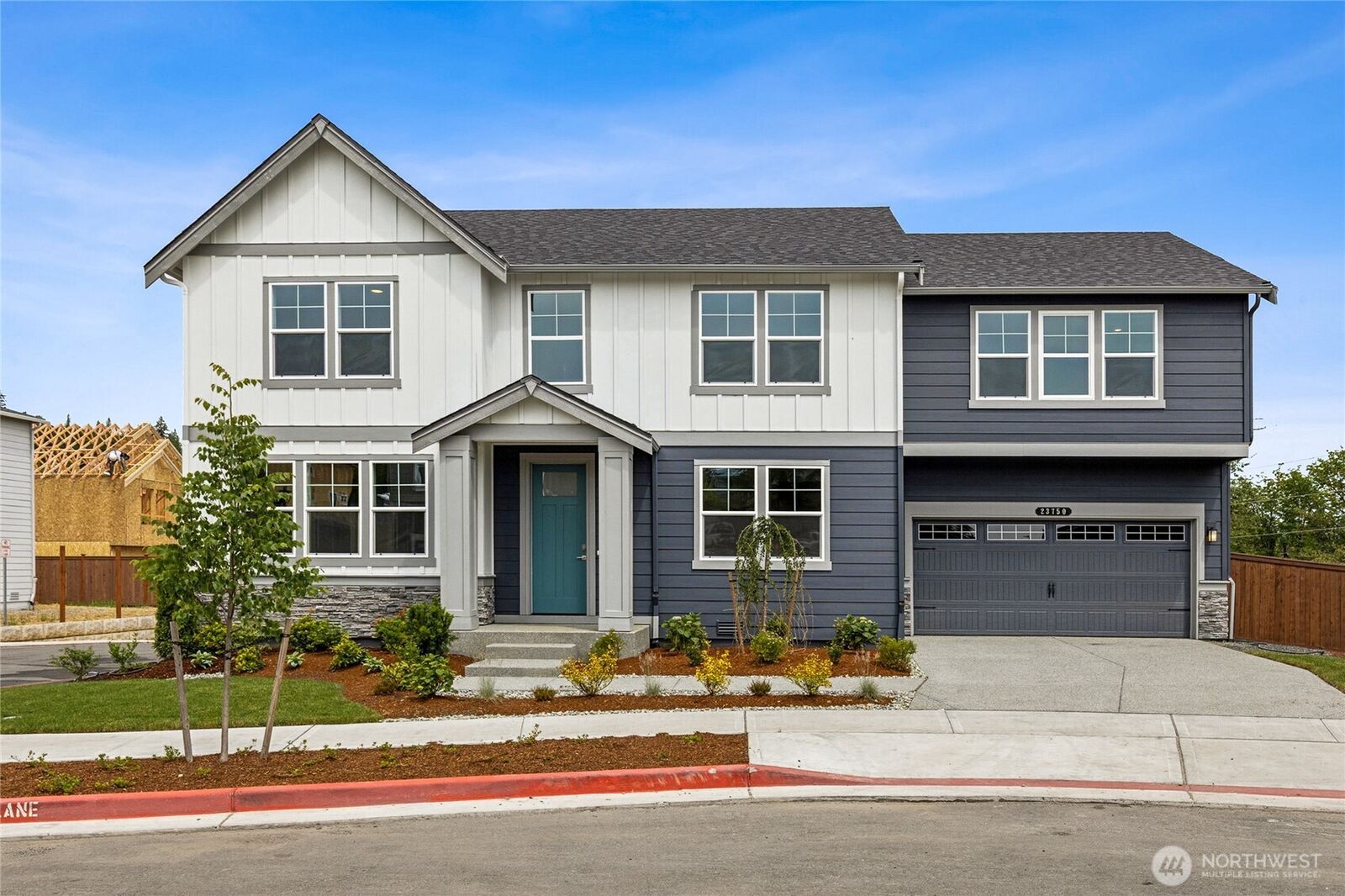 Property Photo: 23750 SE 49th Street 6 WA 98029