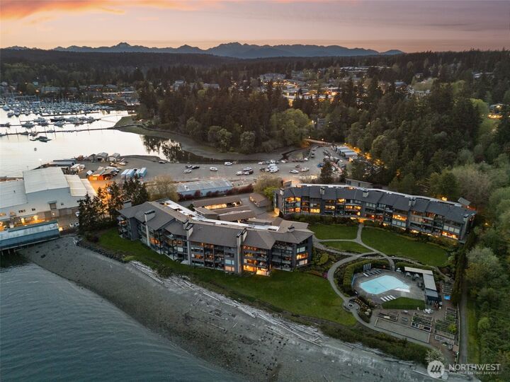 Property Photo: 428 Harborview Drive SE WA 98110