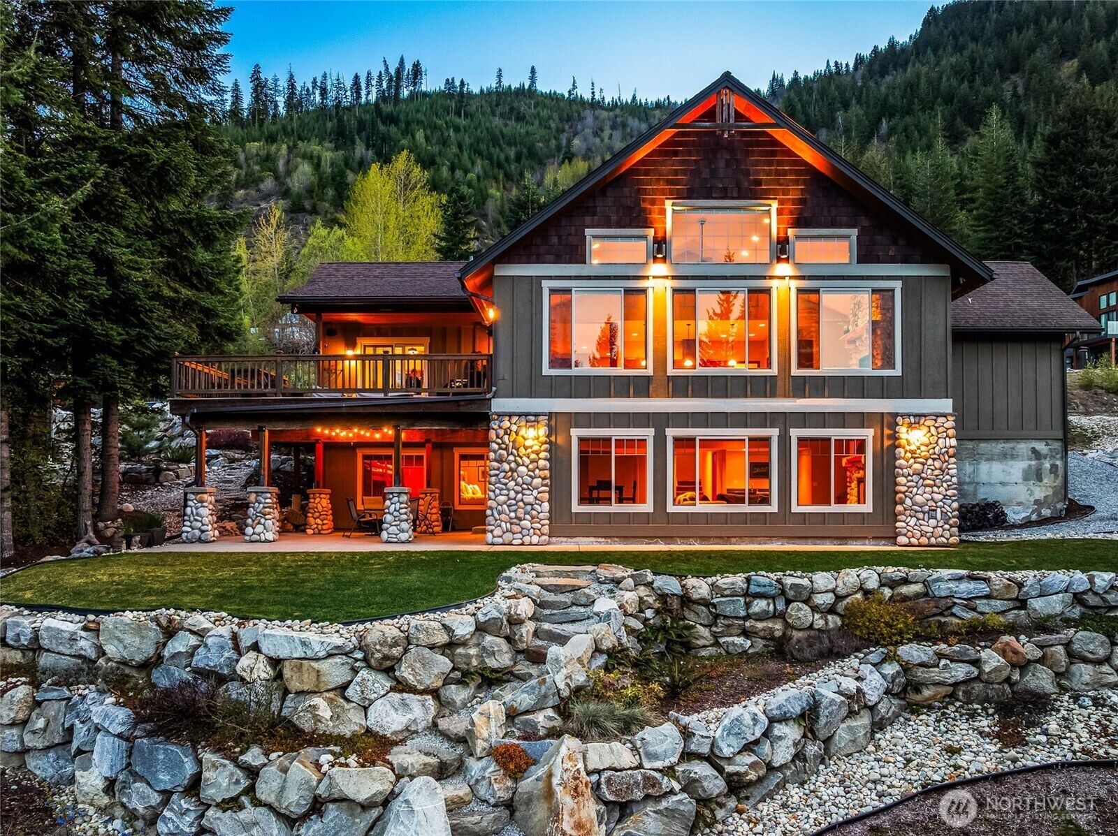 Property Photo:  20672  Miracle Mile  WA 98826 