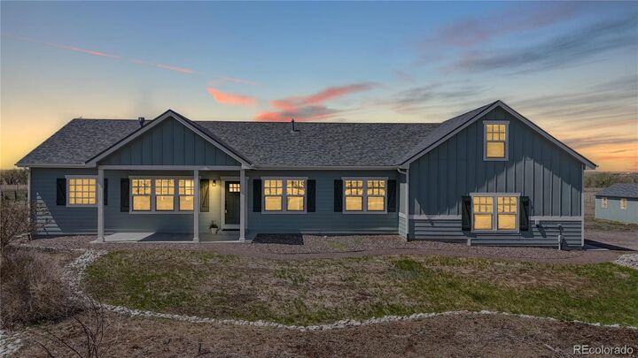Property Photo:  176 W 8th Avenue  CO 80103 