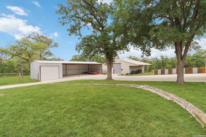 Property Photo:  233 Twin Oaks Dr  TX 78121 