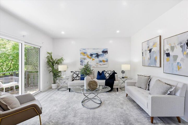 Property Photo:  99 East Middlefield Road 34  CA 94043 
