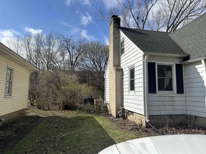 Property Photo:  2811 Hoard Street  WI 53704 