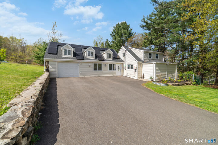 Property Photo:  2 Apple Hill Road  CT 06716 