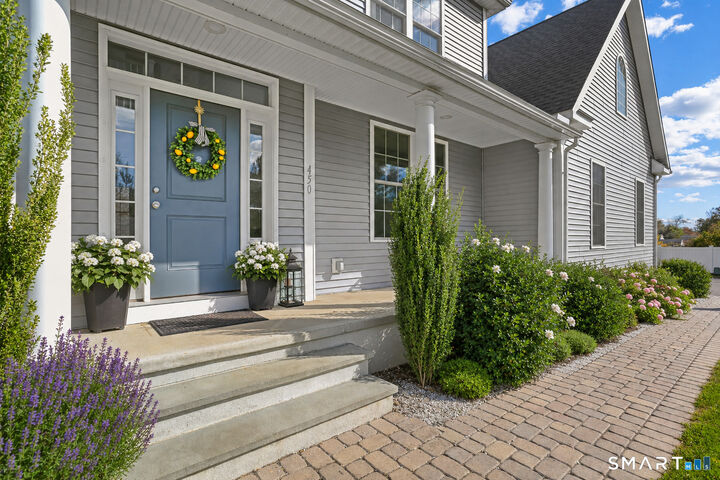 Property Photo:  450 James Farm Road  CT 06614 
