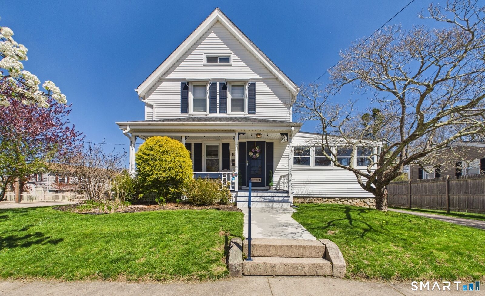 Property Photo:  52 Moss Street  CT 06379 