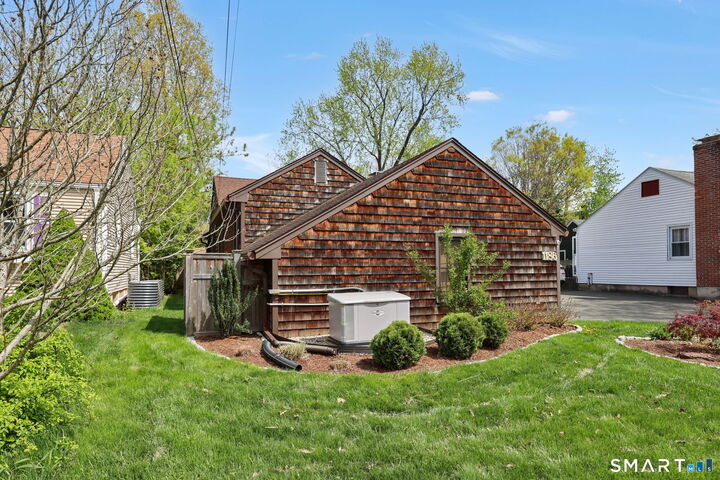 Property Photo:  1186 Trout Brook Drive  CT 06119 