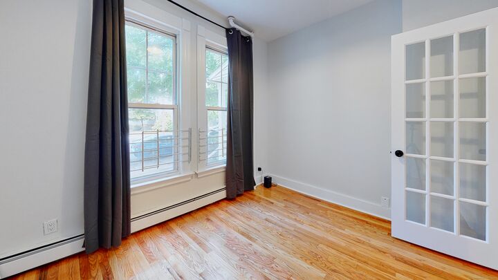 Property Photo:  86 Edwards Street 1  CT 06511 