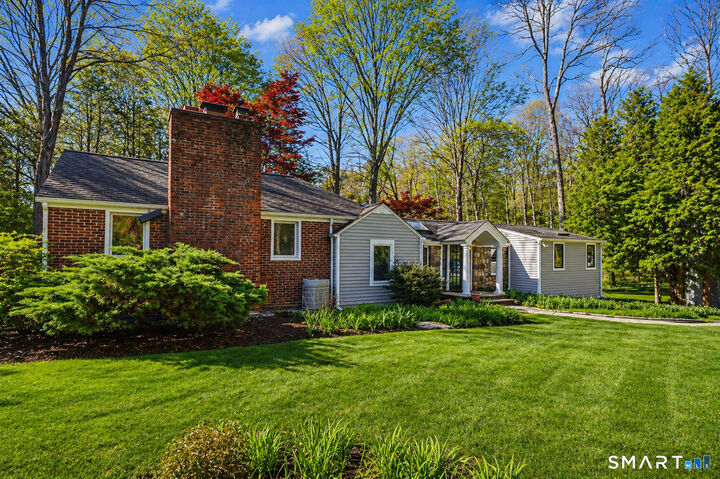 Property Photo:  815 Valley Road  CT 06840 